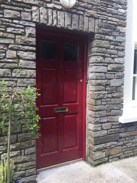 Modern Home In The Heart Of Rosscarbery Village Exterior foto